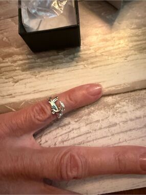 Avon Silver Dolphin Anywhere Ring